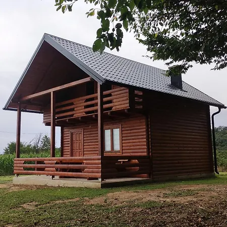 Brvnara Gold Hill בית נופש *