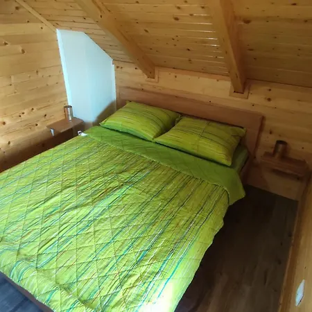 Brvnara Gold Hill * Πριέντορ